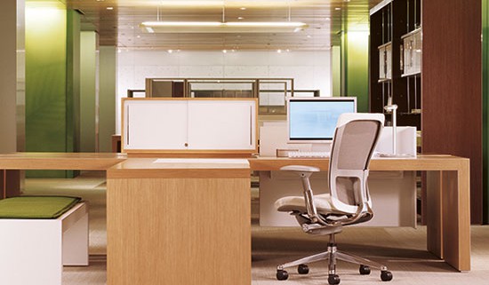 Haworth Patterns Desks Refinement to the Workspace