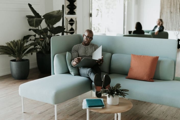 AK-Rikks_LAC_Aug2019_5917_FNL resimercial