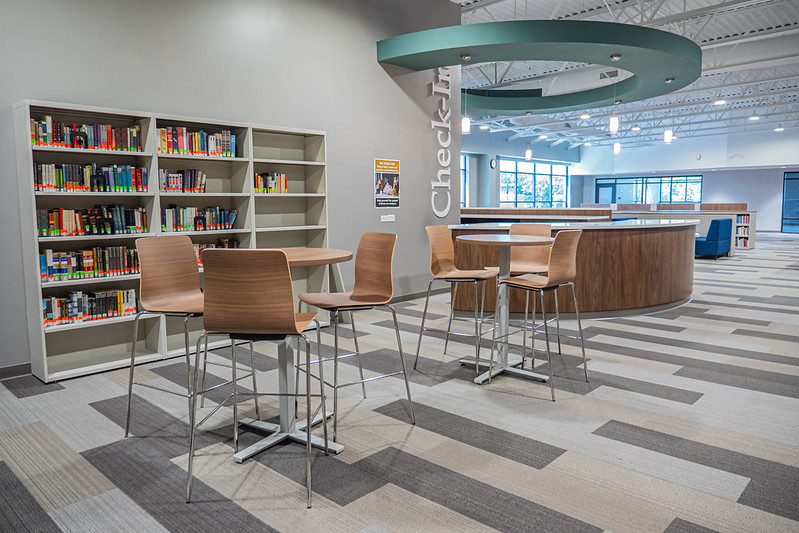 benet-academy-bos-showcase-inspiring-workspaces-by-bos