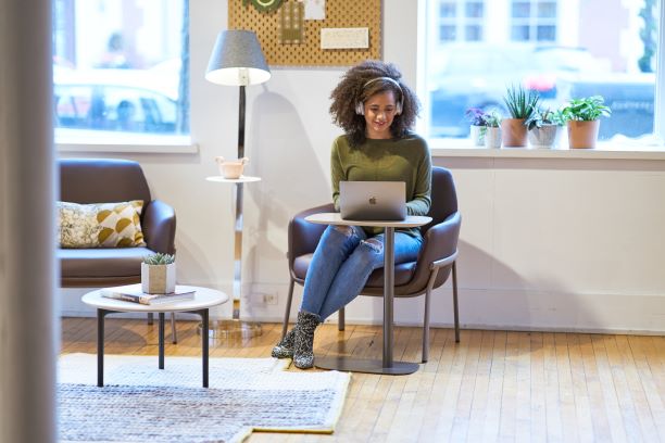 18091_HW_Maari Lifestyle Photography_3229-01_FNL Expert Post