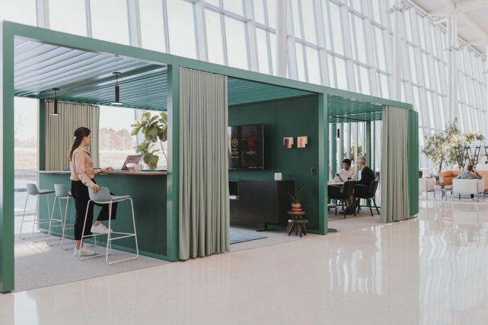 hq-atrium_lac_feb2021_9239_fnl_optimized pergola