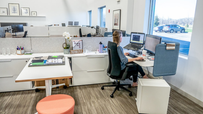 52003310177_4870ef6332_c technology